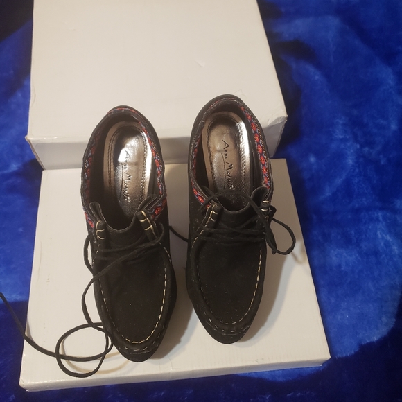 NIB platform booties - Picture 6 of 8